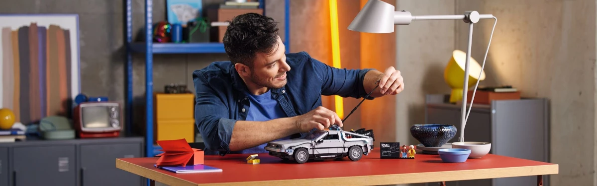 LEGO представила новую версию DeLorean из «Назад в будущее»