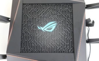 ASUS ROG Rapture GT-AX11000 —игровой маршрутизатор премиум-класса