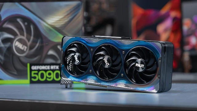 Не только показывают: в DNS завезли Palit GeForce RTX 5090 GameRock за ₽349 999