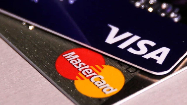 Visa и Mastercard скоро вернутся в Россию, уверен глава комитета Госдумы по финансовому рынку