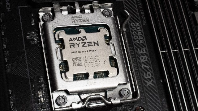 Память DDR5 разогнали до 9058 МГц на AMD AM5